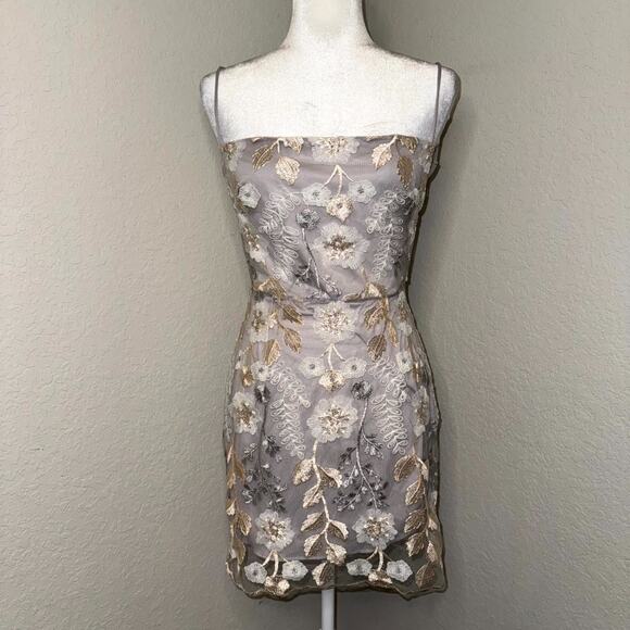 Lucy In The Sky Mini Dress Women's M Purple Gold Floral Mesh Overlay Coquette - Picture 1 of 8